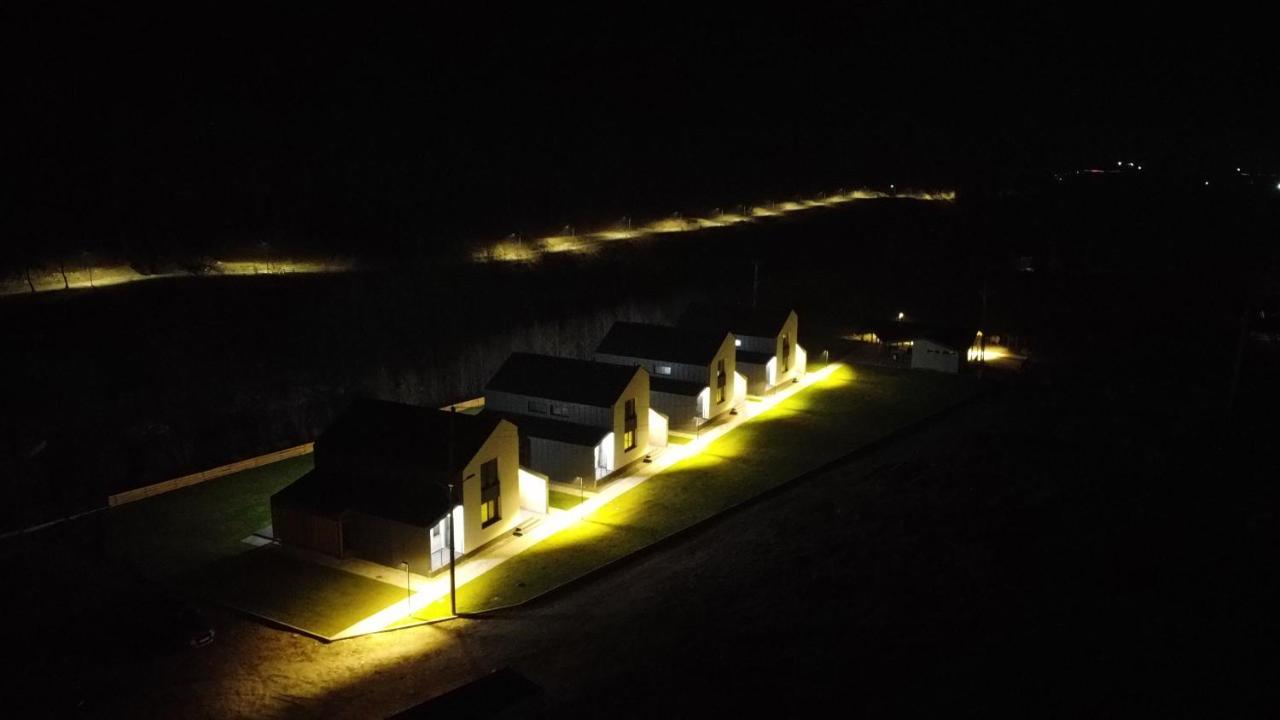 Complex Lunlo Village Brezoi Extérieur photo